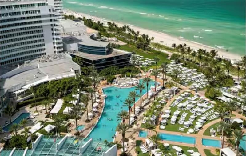 4391 Collins Avenue Miami Beach FL 33140