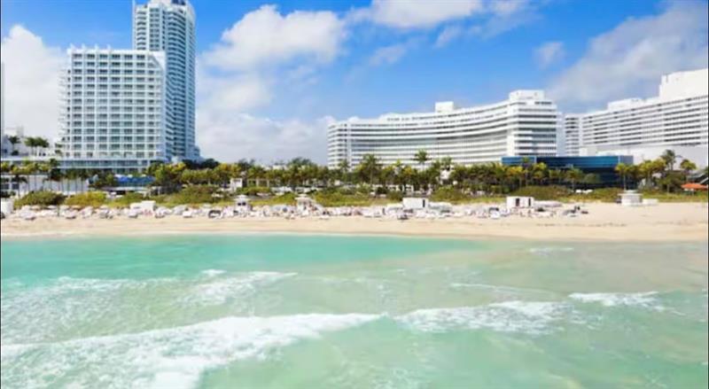 4391 Collins Avenue Miami Beach FL 33140