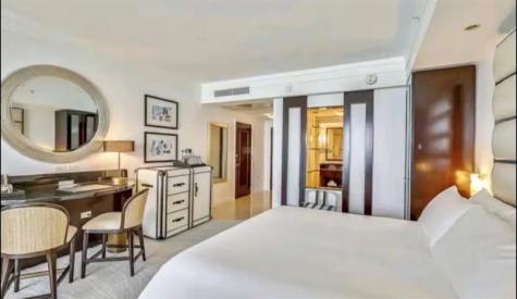 4391 Collins Avenue Miami Beach FL 33140