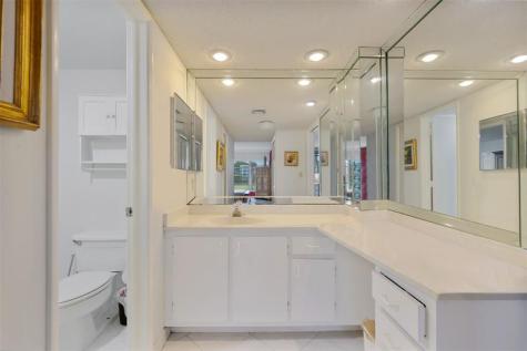 905 Cypress Terrace Pompano Beach FL 33069