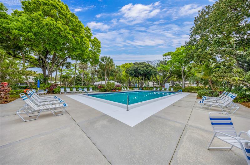 905 Cypress Terrace Pompano Beach FL 33069