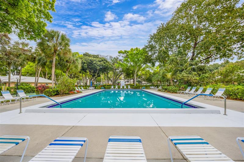 905 Cypress Terrace Pompano Beach FL 33069