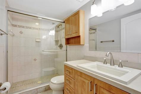 4040 Crystal Lake Drive Deerfield Beach FL 33064