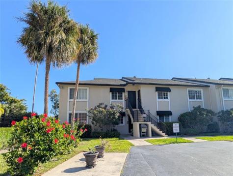 4040 Crystal Lake Drive Deerfield Beach FL 33064