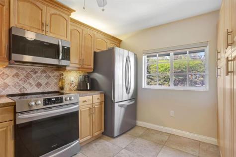 4040 Crystal Lake Drive Deerfield Beach FL 33064