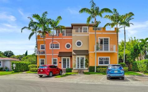 624 NE 29th Drive Wilton Manors FL 33334