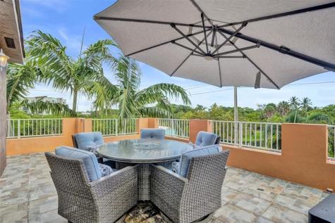 624 NE 29th Drive Wilton Manors FL 33334