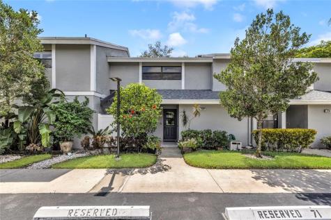 2737 NW 42nd Avenue Coconut Creek FL 33066