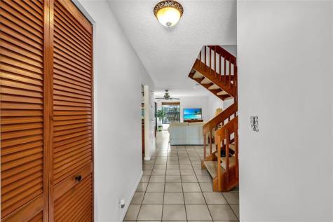 2737 NW 42nd Avenue Coconut Creek FL 33066