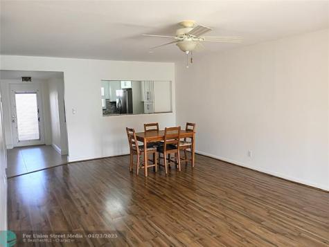 9481 Sunrise Lakes Boulevard Sunrise FL 33322