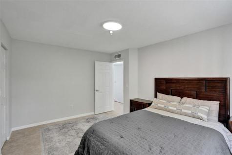127 Yacht Club Way Hypoluxo FL 33462