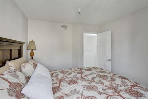 127 Yacht Club Way Hypoluxo FL 33462