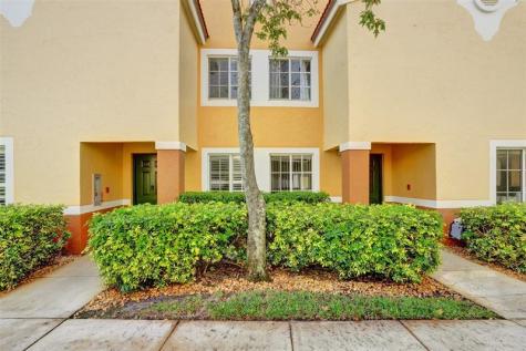 127 Yacht Club Way Hypoluxo FL 33462
