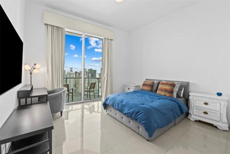 185 SW 7th Street Miami FL 33130