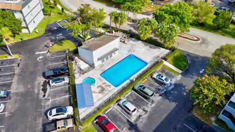 8380 Sands Point Boulevard Tamarac FL 33321