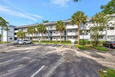 8380 Sands Point Boulevard Tamarac FL 33321