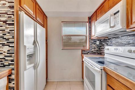 8380 Sands Point Boulevard Tamarac FL 33321