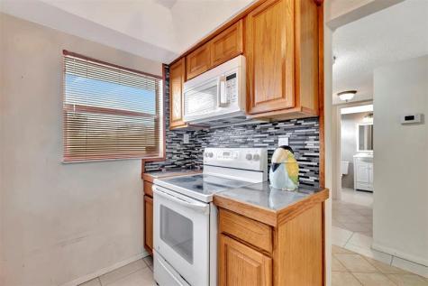 8380 Sands Point Boulevard Tamarac FL 33321