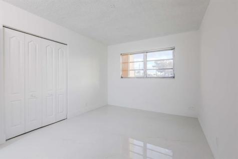 2401 NW 41st Avenue Lauderhill FL 33313