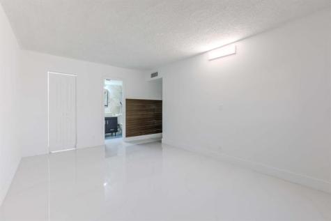 2401 NW 41st Avenue Lauderhill FL 33313