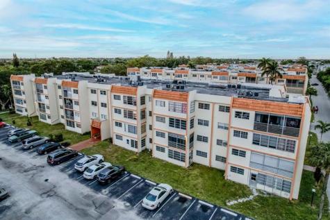 2401 NW 41st Avenue Lauderhill FL 33313