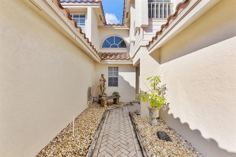 10841 Cypress Glen Drive Coral Springs FL 33071