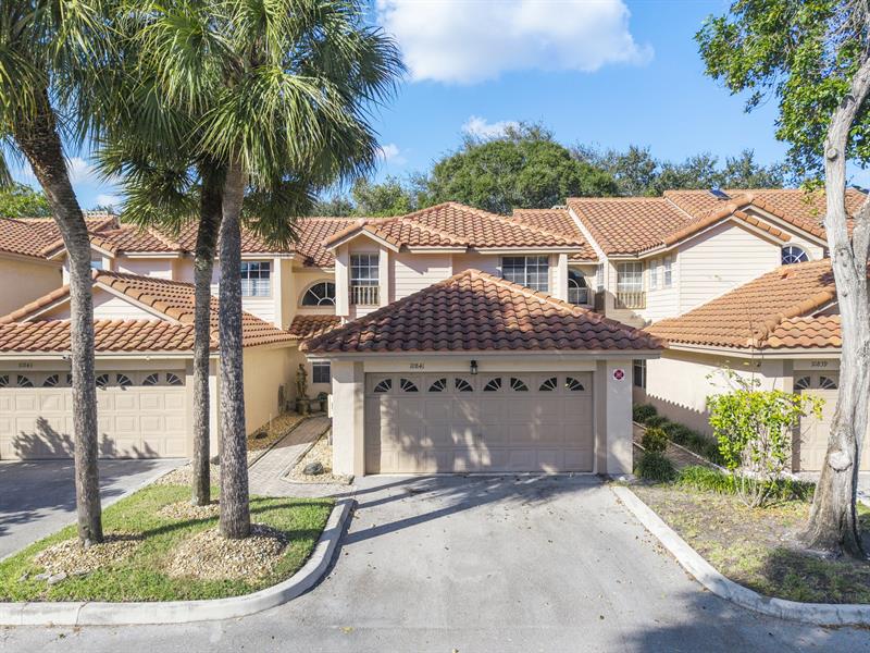 10841 Cypress Glen Drive Coral Springs FL 33071