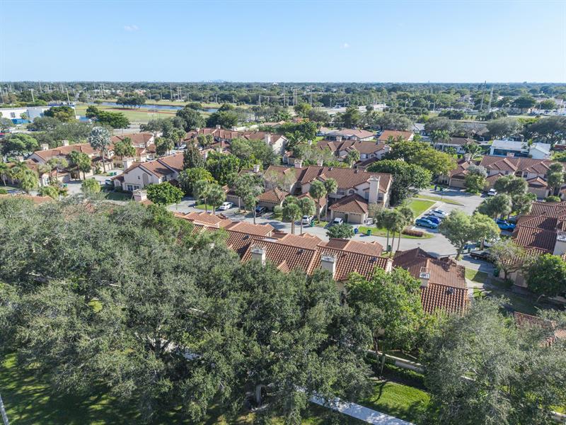 10841 Cypress Glen Drive Coral Springs FL 33071