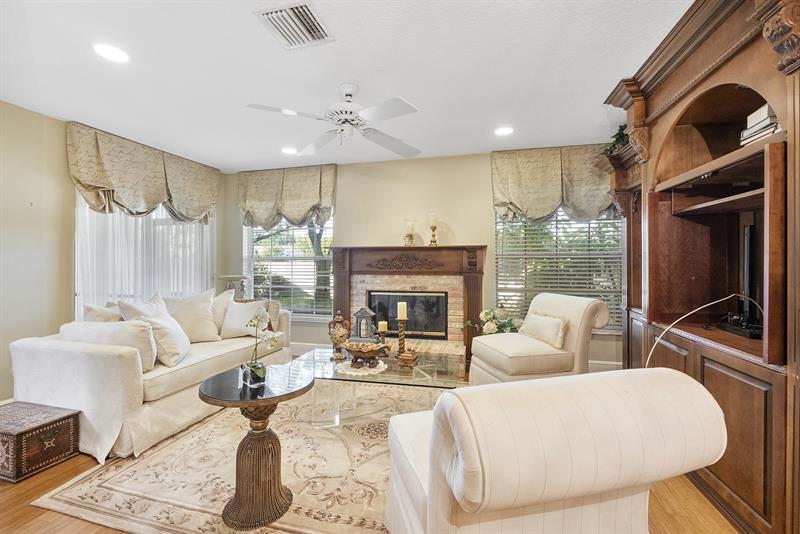 10841 Cypress Glen Drive Coral Springs FL 33071