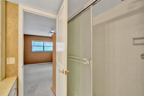 3000 NE 48th Street Fort Lauderdale FL 33308