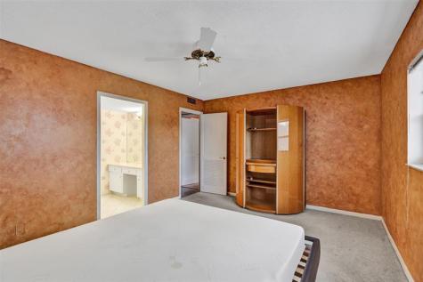 3000 NE 48th Street Fort Lauderdale FL 33308