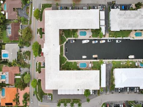 3000 NE 48th Street Fort Lauderdale FL 33308