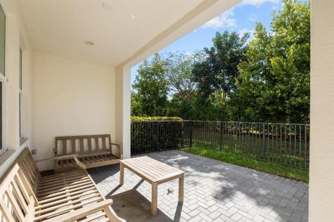 16330 Oakview Drive Loxahatchee FL 33470