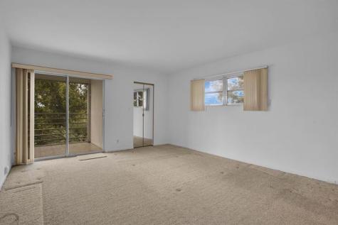 4402 Martinique Court Coconut Creek FL 33066