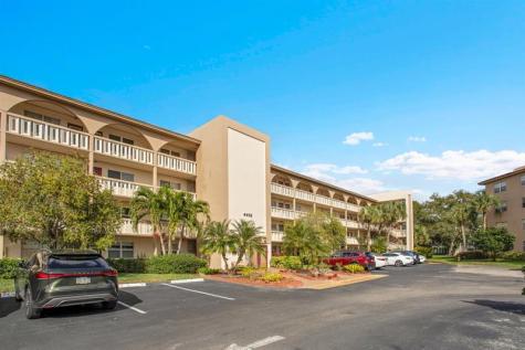4402 Martinique Court Coconut Creek FL 33066