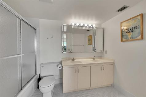 3203 Portofino Point Coconut Creek FL 33066