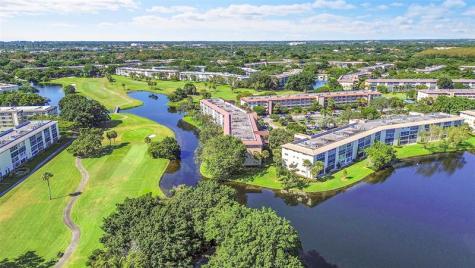 3203 Portofino Point Coconut Creek FL 33066