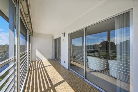 3203 Portofino Point Coconut Creek FL 33066