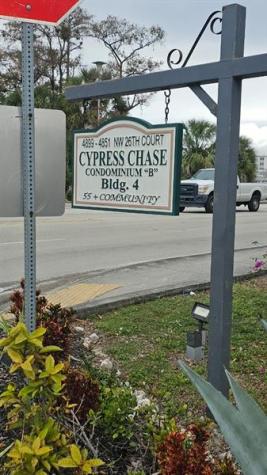4851 NW 26th Court Lauderdale Lakes FL 33313