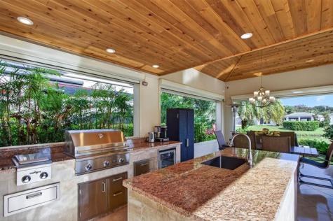 391 Sundial Circle Pompano Beach FL 33068