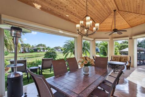 391 Sundial Circle Pompano Beach FL 33068