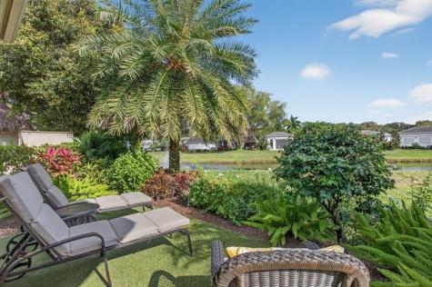 391 Sundial Circle Pompano Beach FL 33068