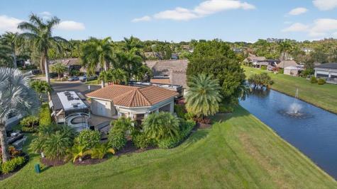 391 Sundial Circle Pompano Beach FL 33068