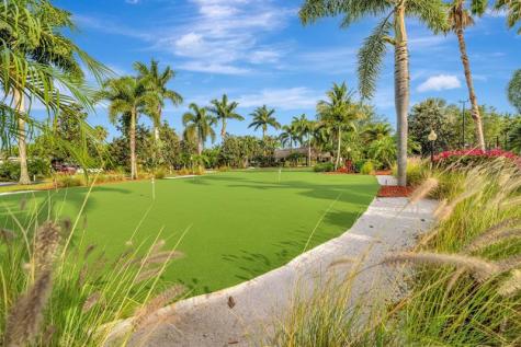 391 Sundial Circle Pompano Beach FL 33068