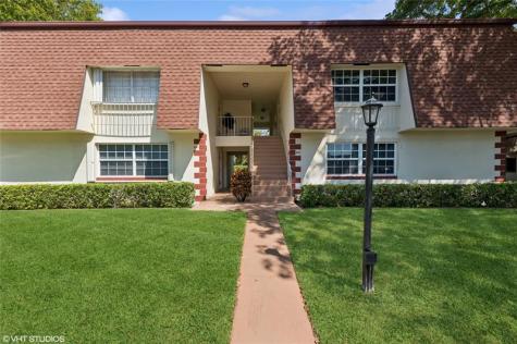 2011 NE 32nd Court Lighthouse Point FL 33064