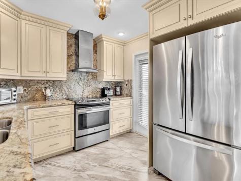3990 NW 42nd Avenue Lauderdale Lakes FL 33319