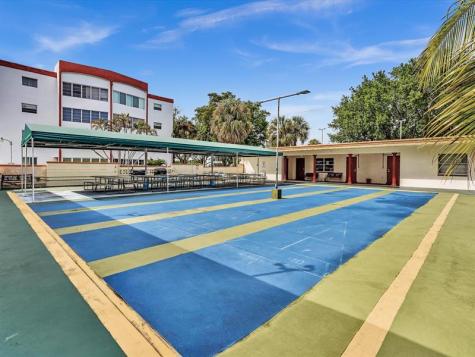 3990 NW 42nd Avenue Lauderdale Lakes FL 33319
