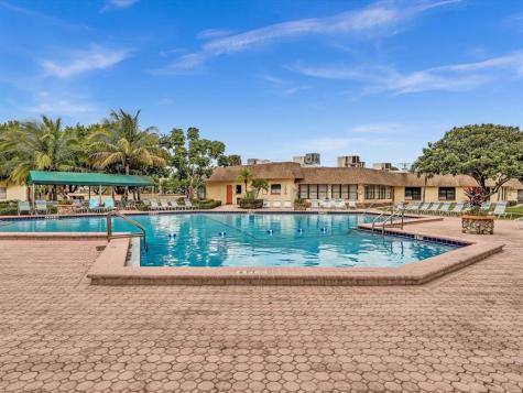 3990 NW 42nd Avenue Lauderdale Lakes FL 33319