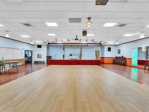 3990 NW 42nd Avenue Lauderdale Lakes FL 33319