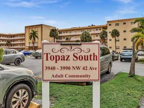 3990 NW 42nd Avenue Lauderdale Lakes FL 33319